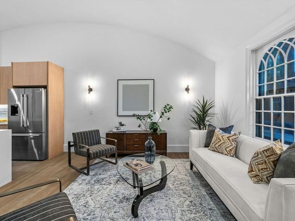 132 Elm Street, Marblehead MA 01945