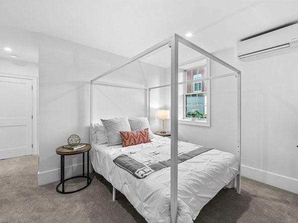 132 Elm Street, Marblehead MA 01945