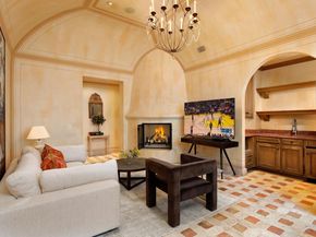 241 Polhemus Avenue, Atherton CA 94027