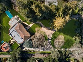 241 Polhemus Avenue, Atherton CA 94027