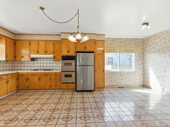 737 Baden Avenue, South San Francisco CA 94080