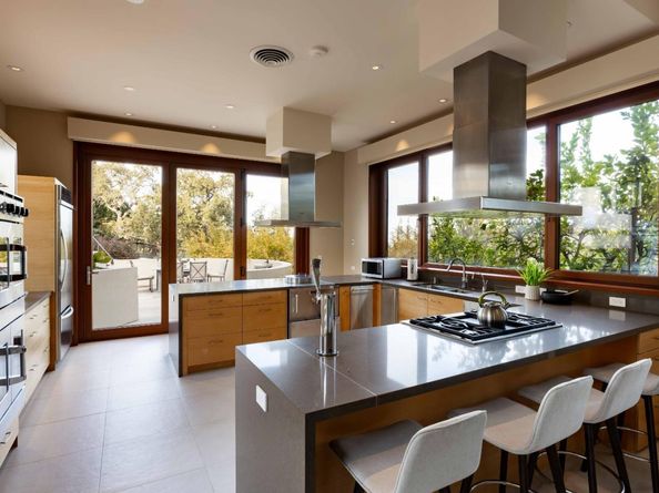 27500 La Vida Real, Los Altos Hills CA 94022