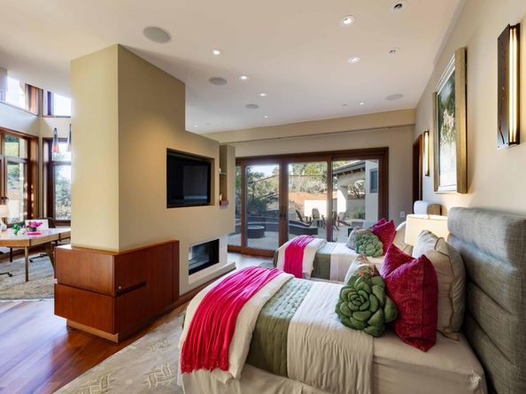 27500 La Vida Real, Los Altos Hills CA 94022
