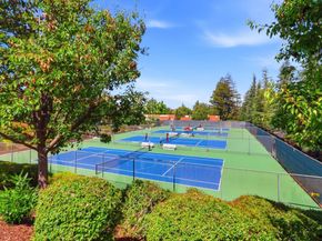 5438 Cribari Green, San Jose CA 95135