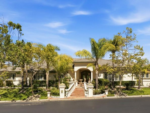 5600 Country Club Parkway, San Jose CA 95138