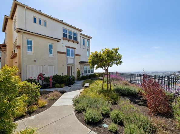 3001 Ocean View Court E, Daly City CA 94014