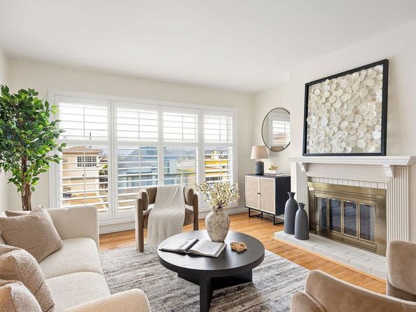 71 Castleton Avenue, Daly City CA 94015