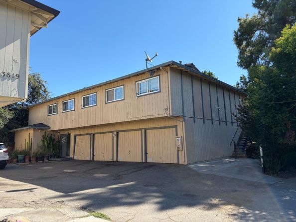3813 Barker Drive, San Jose CA 95117