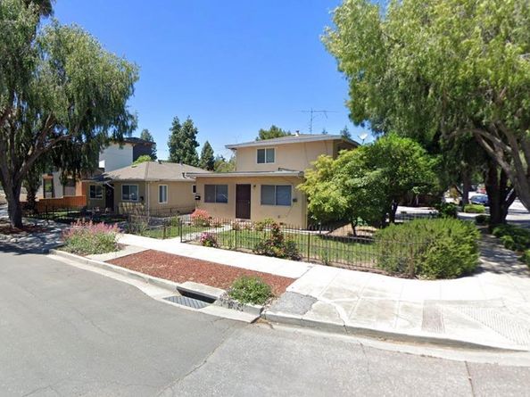 284 Elmwood Street, Mountain View CA 94043