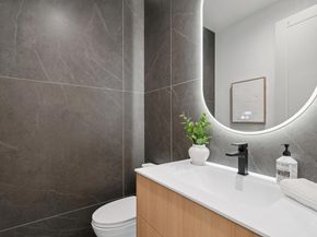 985 Lincoln Avenue, Palo Alto CA 94301