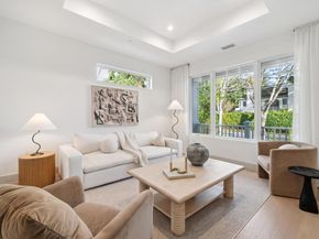 985 Lincoln Avenue, Palo Alto CA 94301