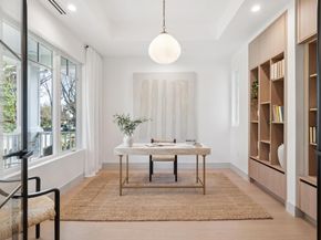 985 Lincoln Avenue, Palo Alto CA 94301