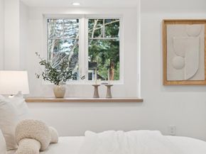 985 Lincoln Avenue, Palo Alto CA 94301