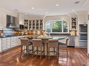 941 Berry Avenue, Los Altos CA 94024