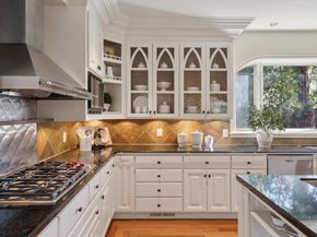 941 Berry Avenue, Los Altos CA 94024