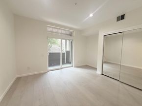 313 Crescent Court, Brisbane CA 94005