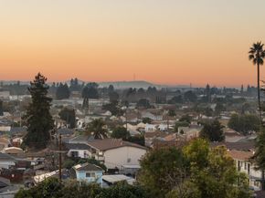 15675 Liberty Street, San Leandro CA 94578