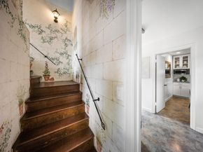 1711 Guinda Street, Palo Alto CA 94303