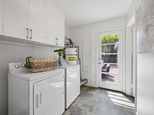 1711 Guinda Street, Palo Alto CA 94303