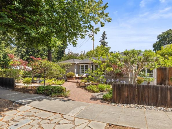 1711 Guinda Street, Palo Alto CA 94303