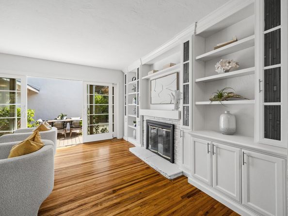 1711 Guinda Street, Palo Alto CA 94303