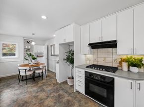 1711 Guinda Street, Palo Alto CA 94303