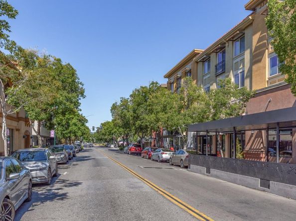 21 N 2nd Street 303, Campbell CA 95008