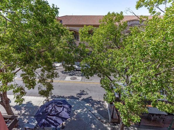 21 N 2nd Street 303, Campbell CA 95008