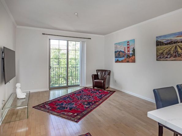 21 N 2nd Street 303, Campbell CA 95008