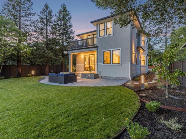 1066 Larch Avenue, Moraga CA 94556