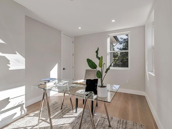 1066 Larch Avenue, Moraga CA 94556