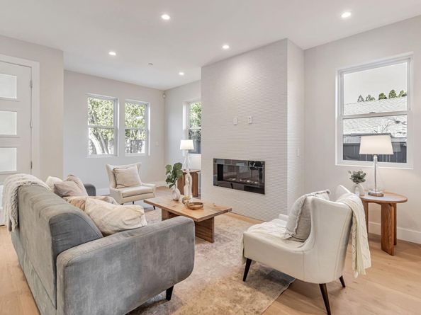 1066 Larch Avenue, Moraga CA 94556