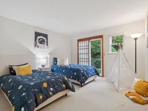 21193 Michaels Drive, Saratoga CA 95070