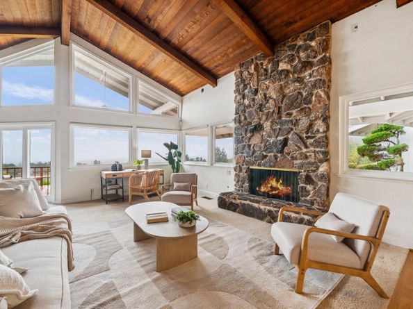 21193 Michaels Drive, Saratoga CA 95070