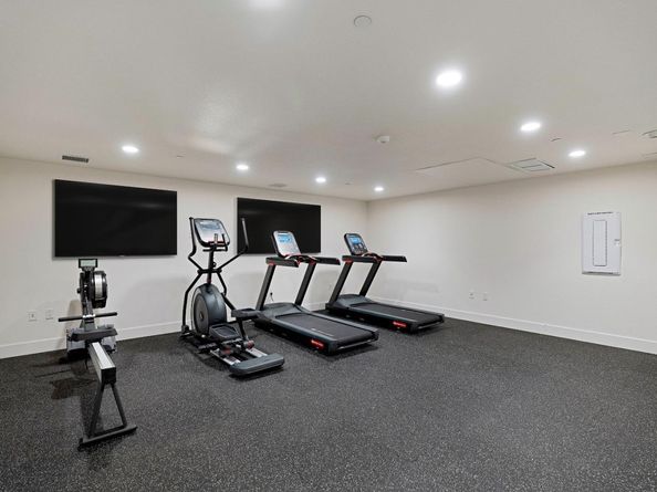 1853 Almaden Road 213, San Jose CA 95125