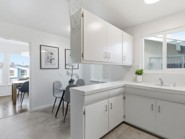 1322 Southgate Avenue, Daly City CA 94015