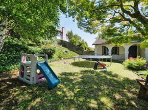 5909 Amend Road, El Sobrante CA 94803