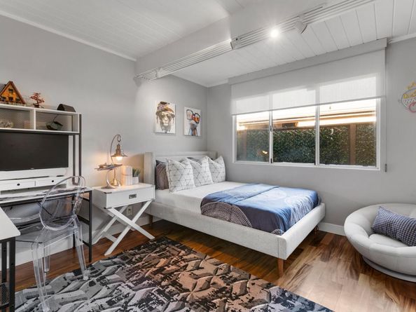 3036 Atwater Drive, Burlingame CA 94010