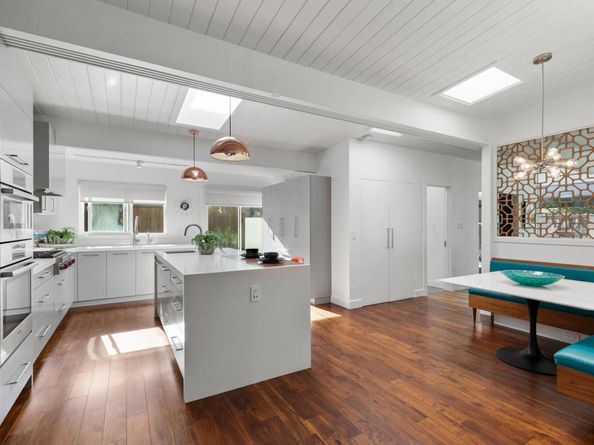 3036 Atwater Drive, Burlingame CA 94010