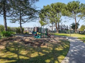 26 Binnacle Lane, Foster City CA 94404