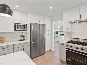 26 Binnacle Lane, Foster City CA 94404