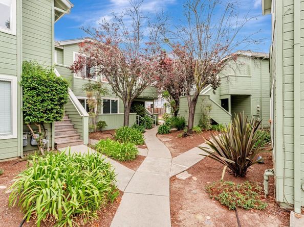 1733 Eastbrook Court, Santa Cruz CA 95062