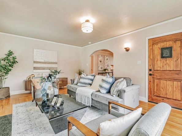 1148 Willow Glen Way, San Jose CA 95125
