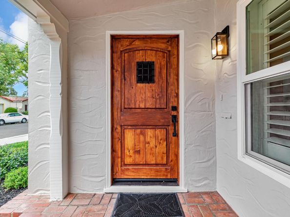 1148 Willow Glen Way, San Jose CA 95125