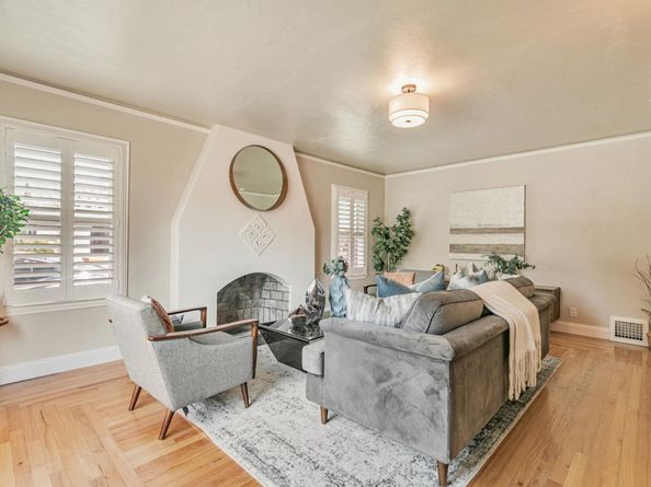 1148 Willow Glen Way, San Jose CA 95125