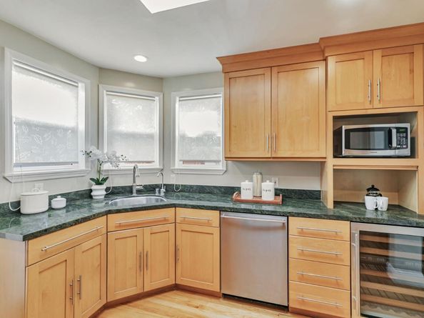 1148 Willow Glen Way, San Jose CA 95125
