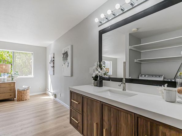 2625 Keystone Avenue 201, Santa Clara CA 95051