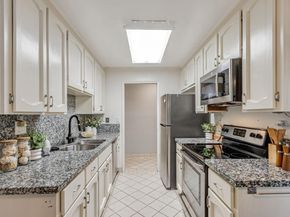 2625 Keystone Avenue 201, Santa Clara CA 95051