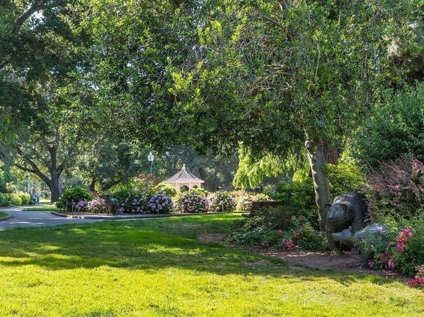 217 8th Avenue 203, San Mateo CA 94401