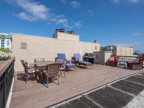 217 8th Avenue 203, San Mateo CA 94401